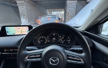 Mazda 3, 2020 год, 2 050 000 рублей, 32 фотография