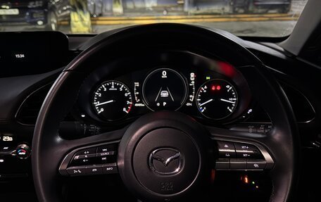 Mazda 3, 2020 год, 2 050 000 рублей, 34 фотография