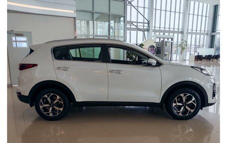 KIA Sportage IV рестайлинг, 2019 год, 2 399 000 рублей, 4 фотография