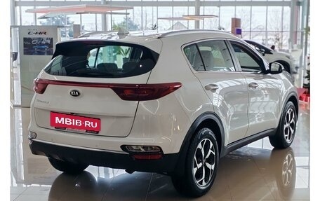 KIA Sportage IV рестайлинг, 2019 год, 2 399 000 рублей, 5 фотография