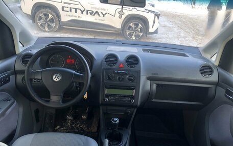 Volkswagen Caddy III рестайлинг, 2010 год, 1 050 000 рублей, 10 фотография