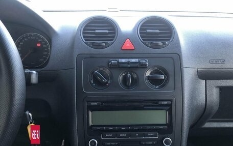 Volkswagen Caddy III рестайлинг, 2010 год, 1 050 000 рублей, 13 фотография