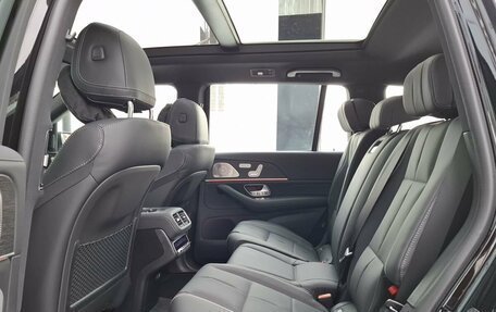 Mercedes-Benz GLS, 2025 год, 18 370 000 рублей, 19 фотография