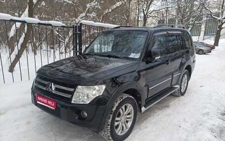 Mitsubishi Pajero IV, 2014 год, 2 250 000 рублей, 1 фотография