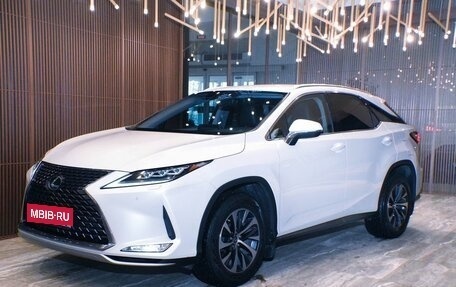 Lexus RX IV рестайлинг, 2020 год, 4 700 000 рублей, 1 фотография