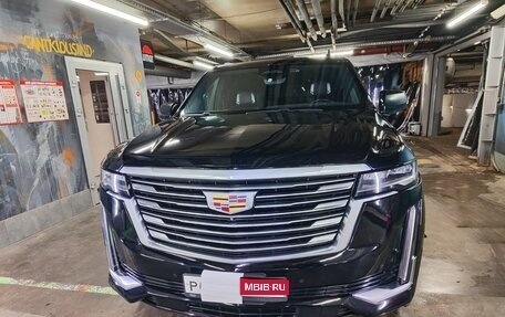 Cadillac Escalade V, 2022 год, 9 000 000 рублей, 1 фотография