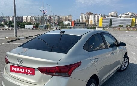 Hyundai Solaris II рестайлинг, 2020 год, 1 600 000 рублей, 3 фотография