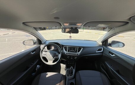 Hyundai Solaris II рестайлинг, 2020 год, 1 600 000 рублей, 4 фотография