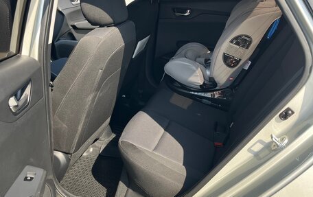 Hyundai Solaris II рестайлинг, 2020 год, 1 600 000 рублей, 6 фотография