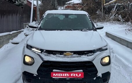 Chevrolet TrailBlazer, 2021 год, 2 200 000 рублей, 6 фотография