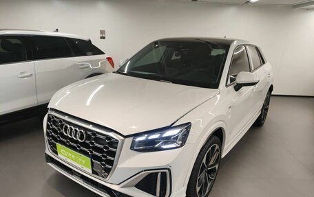 Audi Q2 I, 2022 год, 2 350 000 рублей, 2 фотография