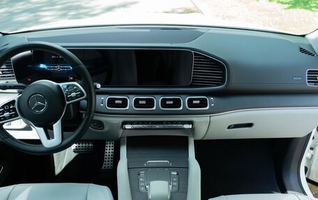 Mercedes-Benz GLS, 2021 год, 11 000 000 рублей, 14 фотография