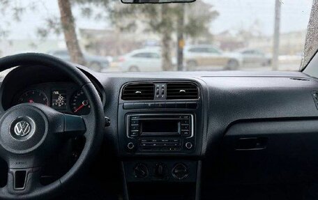 Volkswagen Polo VI (EU Market), 2015 год, 890 000 рублей, 12 фотография