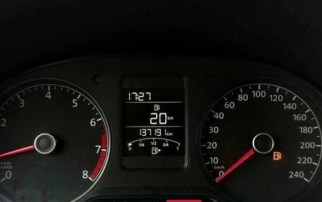 Volkswagen Polo VI (EU Market), 2015 год, 890 000 рублей, 14 фотография