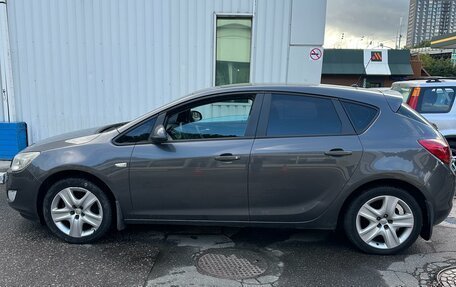 Opel Astra J, 2010 год, 450 000 рублей, 3 фотография