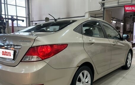 Hyundai Solaris II рестайлинг, 2011 год, 750 000 рублей, 8 фотография