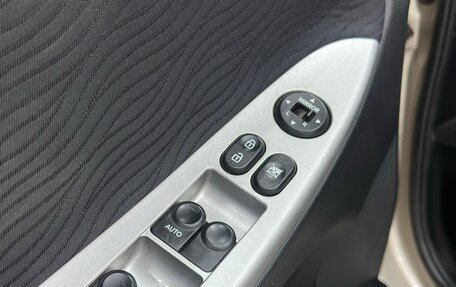 Hyundai Solaris II рестайлинг, 2011 год, 750 000 рублей, 16 фотография