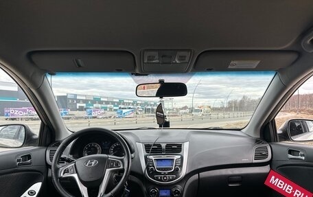 Hyundai Solaris II рестайлинг, 2011 год, 750 000 рублей, 13 фотография