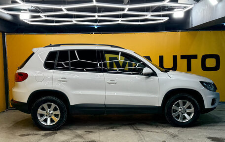 Volkswagen Tiguan I, 2013 год, 999 000 рублей, 4 фотография