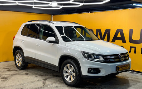 Volkswagen Tiguan I, 2013 год, 999 000 рублей, 3 фотография