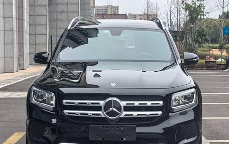 Mercedes-Benz GLB, 2021 год, 1 799 777 рублей, 2 фотография