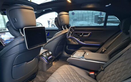 Mercedes-Benz S-Класс, 2025 год, 22 040 000 рублей, 15 фотография
