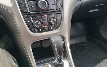 Opel Astra J, 2010 год, 599 000 рублей, 13 фотография