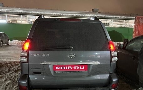 Toyota Land Cruiser Prado 120 рестайлинг, 2006 год, 1 450 000 рублей, 17 фотография