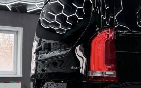 Mercedes-Benz V-Класс, 2017 год, 5 150 000 рублей, 5 фотография