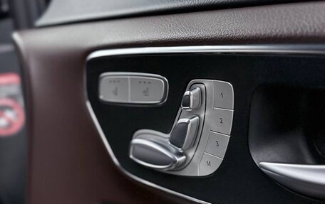 Mercedes-Benz V-Класс, 2017 год, 5 150 000 рублей, 12 фотография