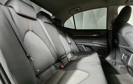 Toyota Camry, 2018 год, 2 198 000 рублей, 16 фотография