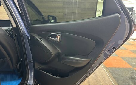 Hyundai ix35 I рестайлинг, 2013 год, 1 370 000 рублей, 28 фотография