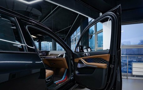 BMW X5 M, 2024 год, 18 000 000 рублей, 20 фотография