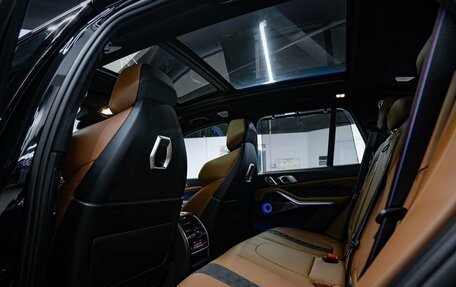 BMW X5 M, 2024 год, 18 000 000 рублей, 17 фотография