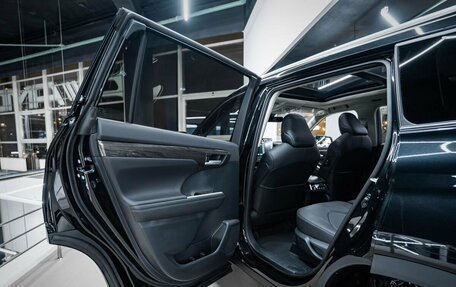 Toyota Highlander, 2025 год, 5 350 000 рублей, 17 фотография