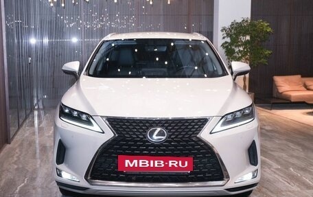 Lexus RX IV рестайлинг, 2020 год, 4 700 000 рублей, 3 фотография