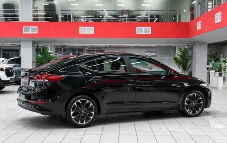 Hyundai Elantra VI рестайлинг, 2018 год, 1 250 000 рублей, 2 фотография