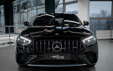 Mercedes-Benz E-Класс AMG, 2022 год, 8 440 000 рублей, 2 фотография