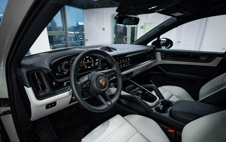 Porsche Cayenne III, 2025 год, 17 700 000 рублей, 22 фотография