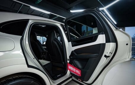 Porsche Cayenne III, 2025 год, 17 700 000 рублей, 27 фотография