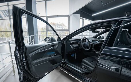 Toyota Camry, 2025 год, 4 350 000 рублей, 17 фотография