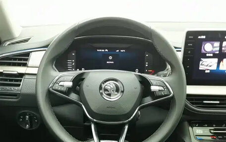 Skoda Kodiaq I, 2022 год, 2 453 000 рублей, 14 фотография