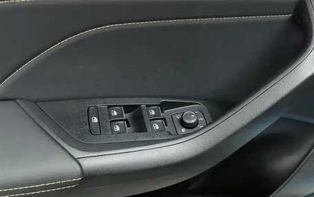 Skoda Kodiaq I, 2022 год, 2 453 000 рублей, 16 фотография