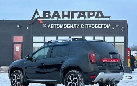 Renault Duster I рестайлинг, 2017 год, 1 340 000 рублей, 3 фотография