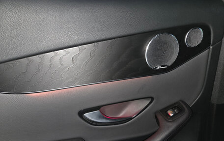 Mercedes-Benz GLC, 2019 год, 4 700 000 рублей, 26 фотография