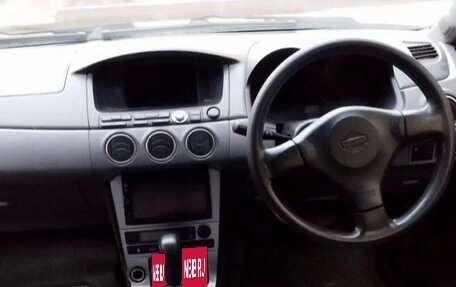 Nissan Avenir II, 2002 год, 150 000 рублей, 4 фотография