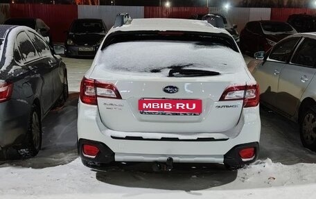 Subaru Outback IV рестайлинг, 2015 год, 2 150 000 рублей, 6 фотография