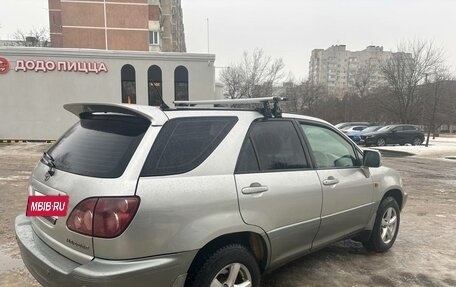 Toyota Harrier, 1999 год, 870 000 рублей, 6 фотография