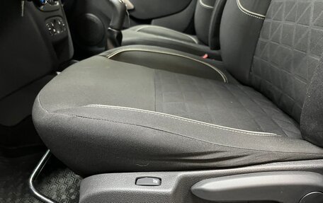 Renault Logan II, 2019 год, 1 175 000 рублей, 10 фотография