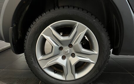 Renault Logan II, 2019 год, 1 175 000 рублей, 21 фотография